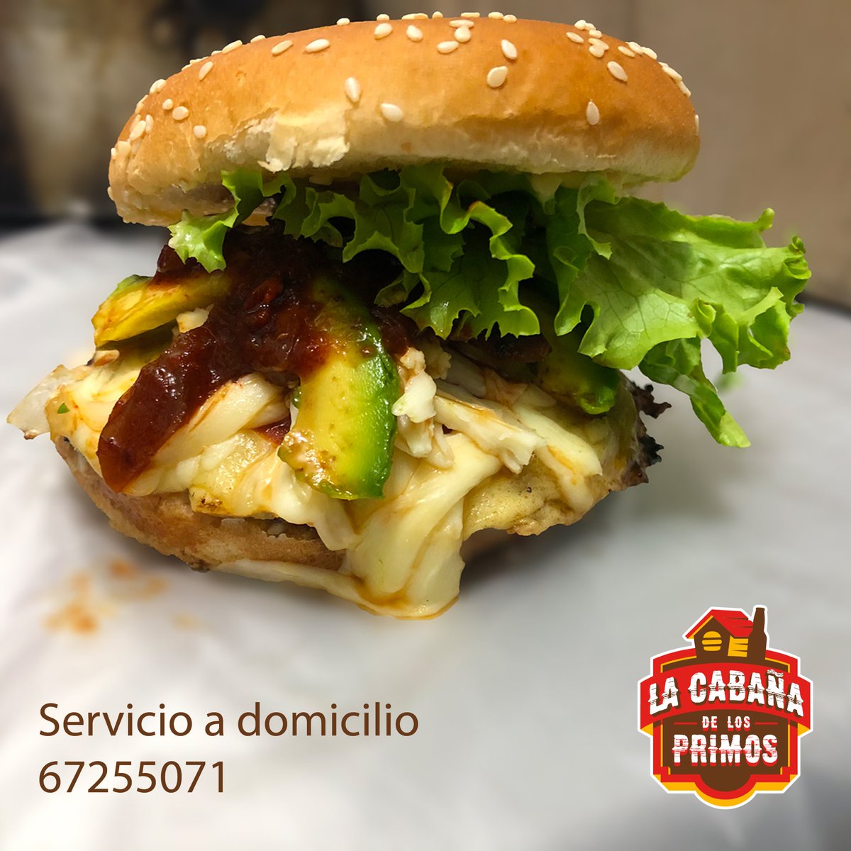 LaCabanade's tweet photo. La mexicana. 
#servicioadomicilio #hamburguesas https://t.co/GdwKDapKff