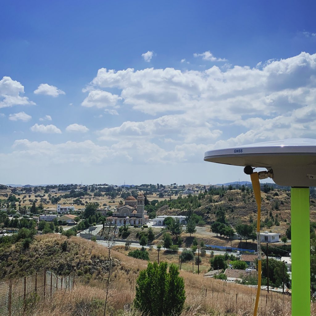 cyclops_cy's tweet photo. LoG All Over Cyprus 🏔🇨🇾

 #LoG #celestialab #CyCLOPS #surveying #landsurveying #GNSS #gnssreceiver #GPS 🚨#CUT #CyprusUniversityOfTechnology @ResearchCy https://t.co/47LxhcCYiW