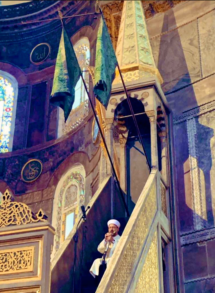 Açıldı kapılar, kıyamete kadar...

İnşaAllah...

#AyasofyaCamii
