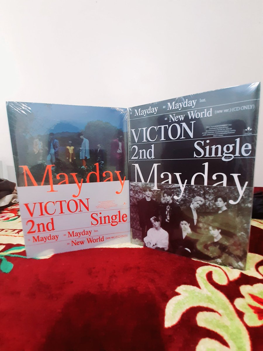 Leelieeeee's tweet photo. @hanseungwooph_ Thank you so much for these affordable albums. Delivered so fast. ♥️♥️♥️
#Victon
#VictonMayday
#Alice https://t.co/6UzHmA5pyk