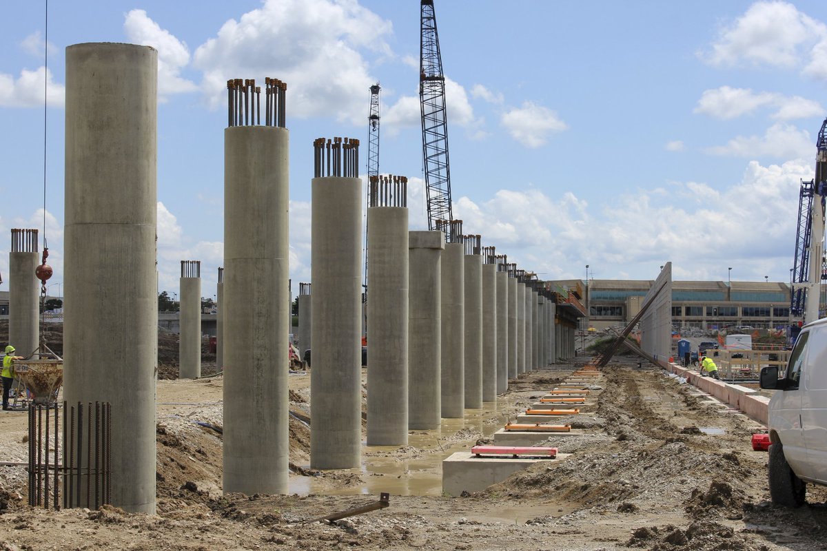 BuildKCI's tweet photo. Crews poured the final two concrete columns on the New Terminal's elevated roadway this week. There's more concrete to come on the elevated roadway structure as deck pours are scheduled to begin next week! #BuildKCI https://t.co/o95Ld08x2r