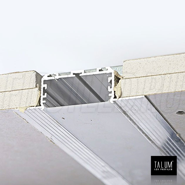 firstled's tweet photo. TALUM NOFRAME 45.25 - аналогичный профиль но с глубиной встраивания 25мм, благодаря чему расстояние от светодиодной ленты до рассеивателя увеличивается и свет лучше рассеивается. https://t.co/COGNJFuqwL