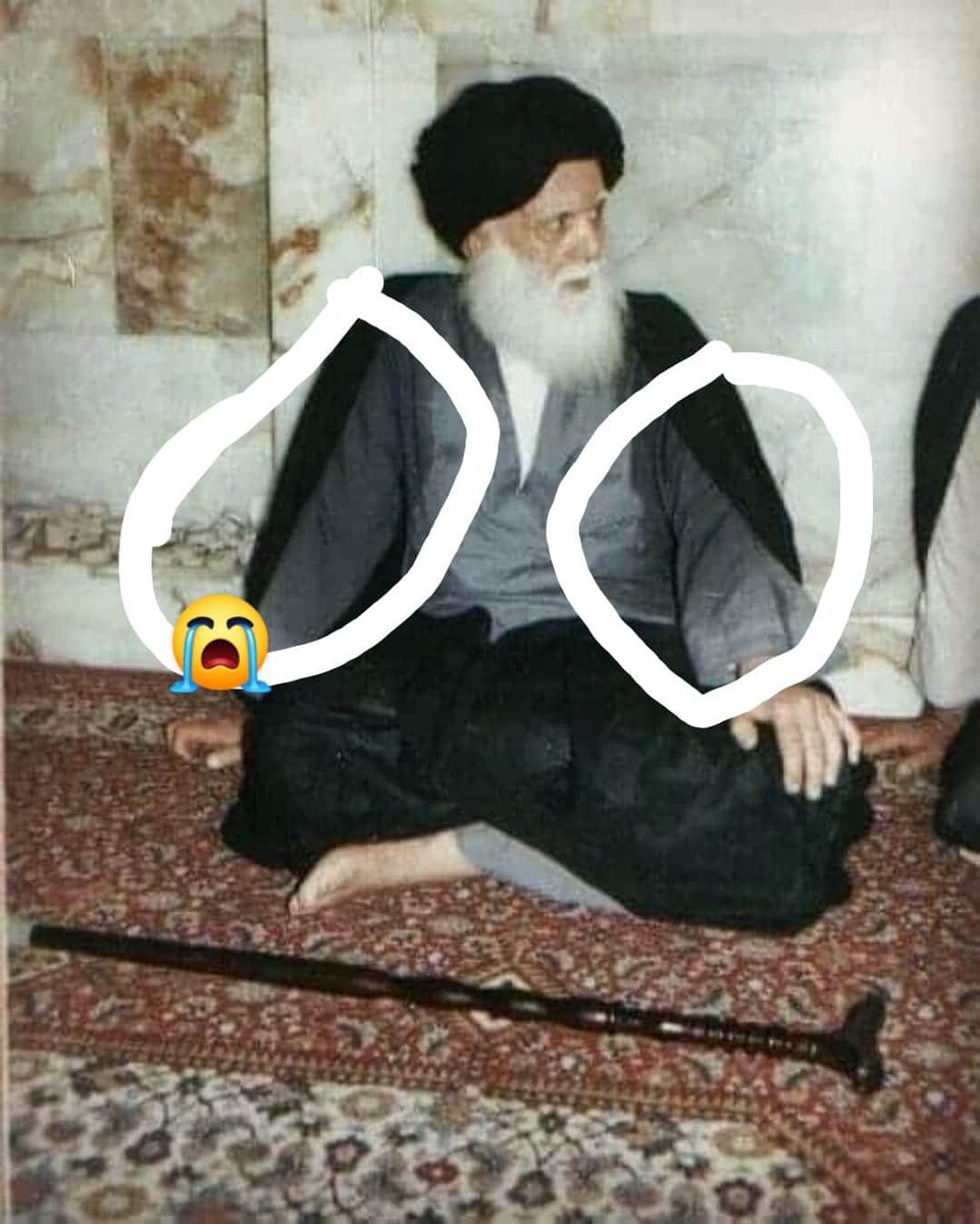 #شاهد
التعب والحر الواضح على وجه وملابس مرجعنا.
بعد الانتهاء من خطبة الجمعة 😭😭😭