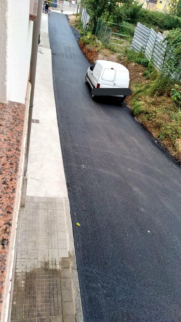 RepublicaBCabal's tweet photo. Si señor, esto es una calle transitable! https://t.co/gfCr74ISOf
