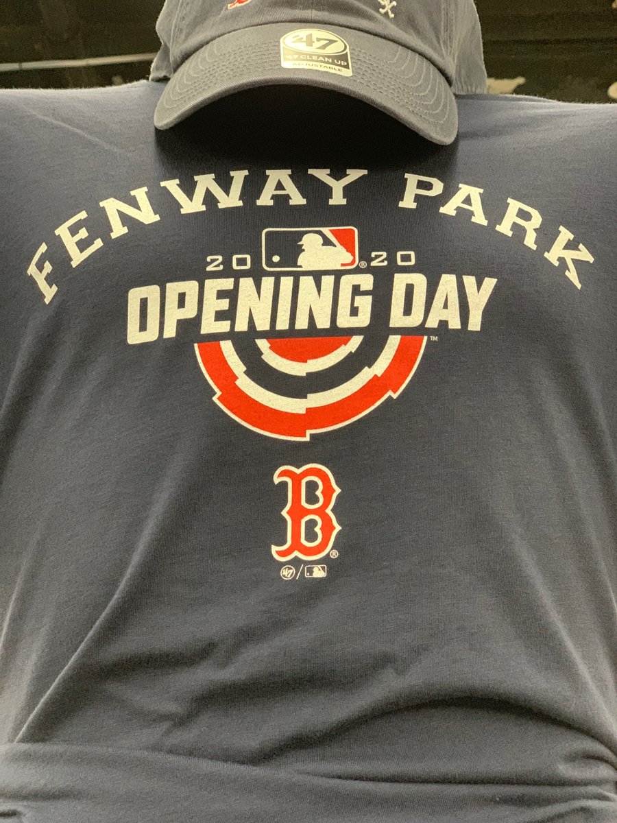 RedSox TeamStore tweet media