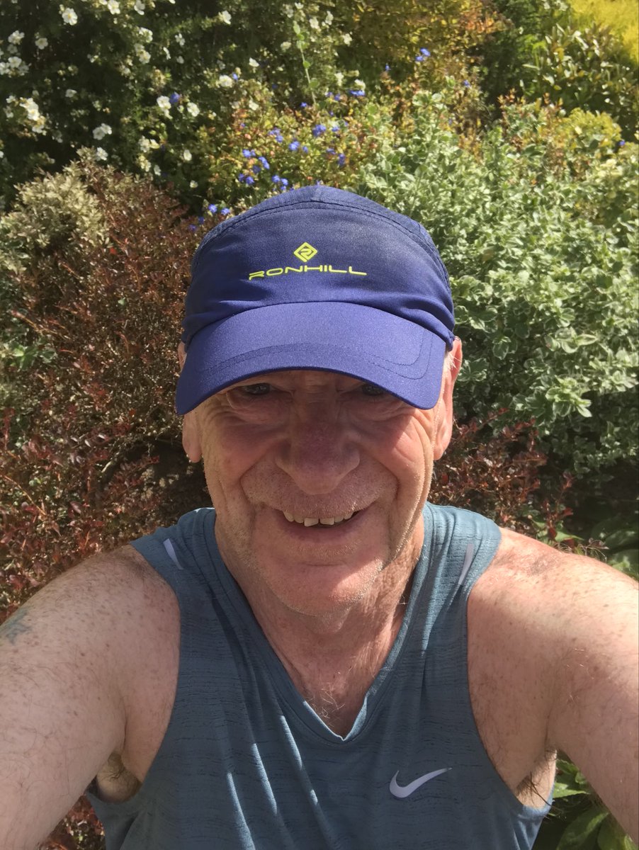dossie1954's tweet photo. Afternoon TwitterFamily.
Roasty Toasty out there today, but got the job done.
5 sMiles for:
CancerResearchUk.
Earthathon #GoRunHappy
and for anyone who needs some love, kindness and encouragement ❤️❤️ https://t.co/H10ZgfN2XG