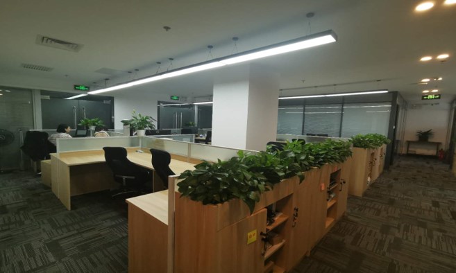 MaloneBaileyLLP's tweet photo. MaloneBailey Beijing has moved! We are delighted to be in our beautiful new office space. The design fosters a sense of collaboration, teamwork and cohesiveness. Check out the photos below! Happy Friday!
#Beijing #NewOffice #ChinaTeam #MBLife #MaloneBailey #WhyWeLoveWorkingHere https://t.co/QKPXtVA1Mx