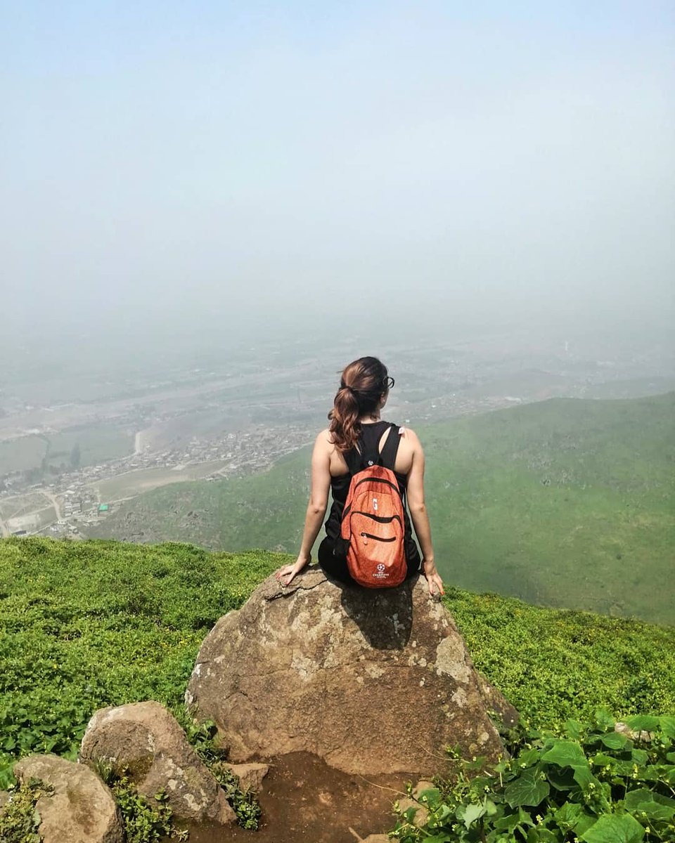 Los caminos difíciles conducen a destinos H E R M O S O S 🌿🐌
📍 Lomas de Lúcumo, Lima 🇵🇪
#DreamThemTravel #lomasdelucumo #knoll #360explora #limaperu
