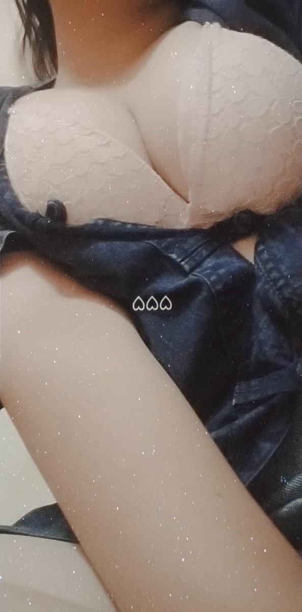 K_lyn_K's tweet photo. มุมตอนขย่มตอแน่เลย https://t.co/cgmEbTgEdY