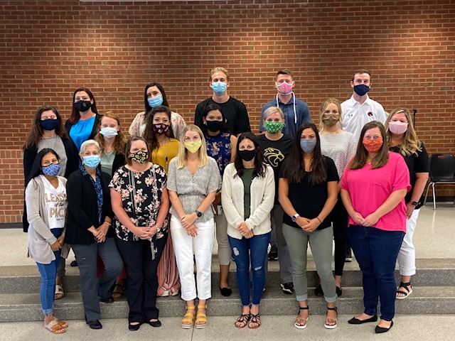 RichmondHillMS's tweet photo. RHMS welcomes our teachers who are new to Bryan County Schools!   We are so excited to have you as part of the RHMS Family!  #WeCareSoWeWear  #WeAreRHMS https://t.co/sC9X7PUT2T