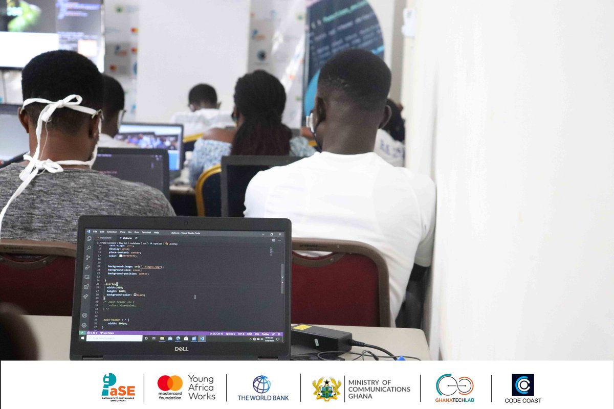 coast_code's tweet photo. Our National Web Development training continues today with participants creating a News Blog detail page with HTML and using CSS in styling it. 
Hence , practicing on a real life project.

#PaSE⁣ #GTLBase⁣ #GTLWebDev⁣  #GTLimpact⁣
#youthemployment⁣ #YoungAfricaWorks19 https://t.co/HoFdyAi6yp