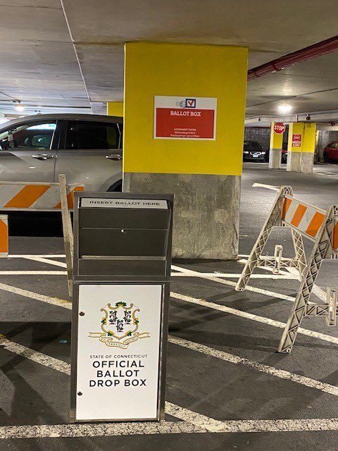 CityofStamford's tweet photo. Citizens can now drop off their absentee ballots to two drop boxes in Stamford:
1) Stamford Government Parking Garage, 888 Washington Boulevard, or
2) the Harry Bennett Library, 115 Vine Road.
Connecticut's primary election is on August 11. https://t.co/xg5N2EAh7S