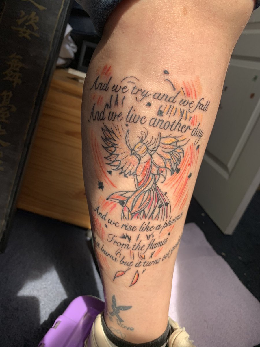 🐝 Leah 🩵🦋 tweet media