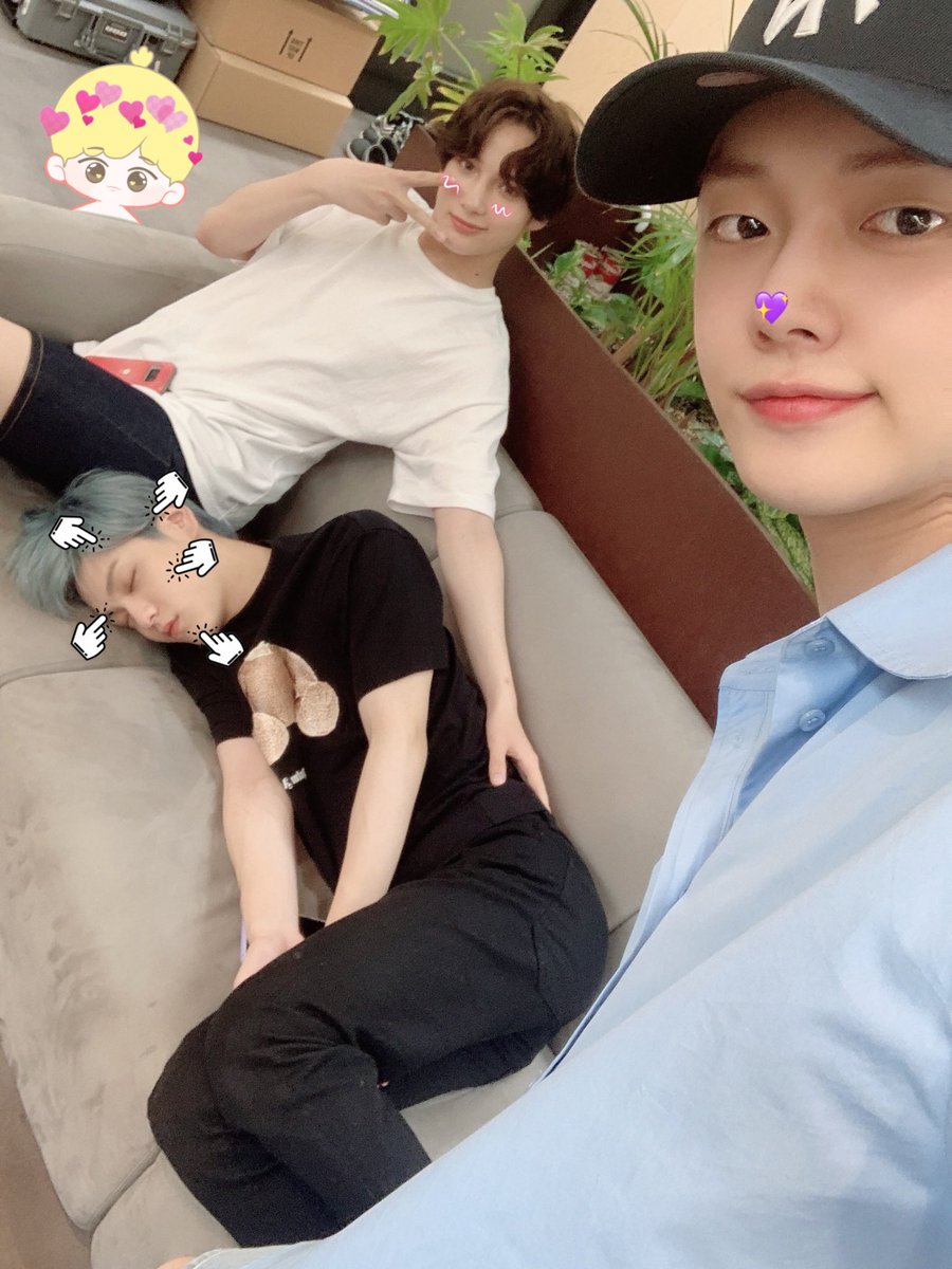 LemonJunniee's tweet photo. MC Soobinnie ☺️💜

#TOMORROW_X_TOGETHER #TXT #YEONJUN #TXTDoll #CHOIYEONJUN #20cmdoll #20cm인형옷 #최연준 #연준 #투모로우바이투게더 
#SOOBIN #HUENINGKAI https://t.co/Wh3D2CtHQW