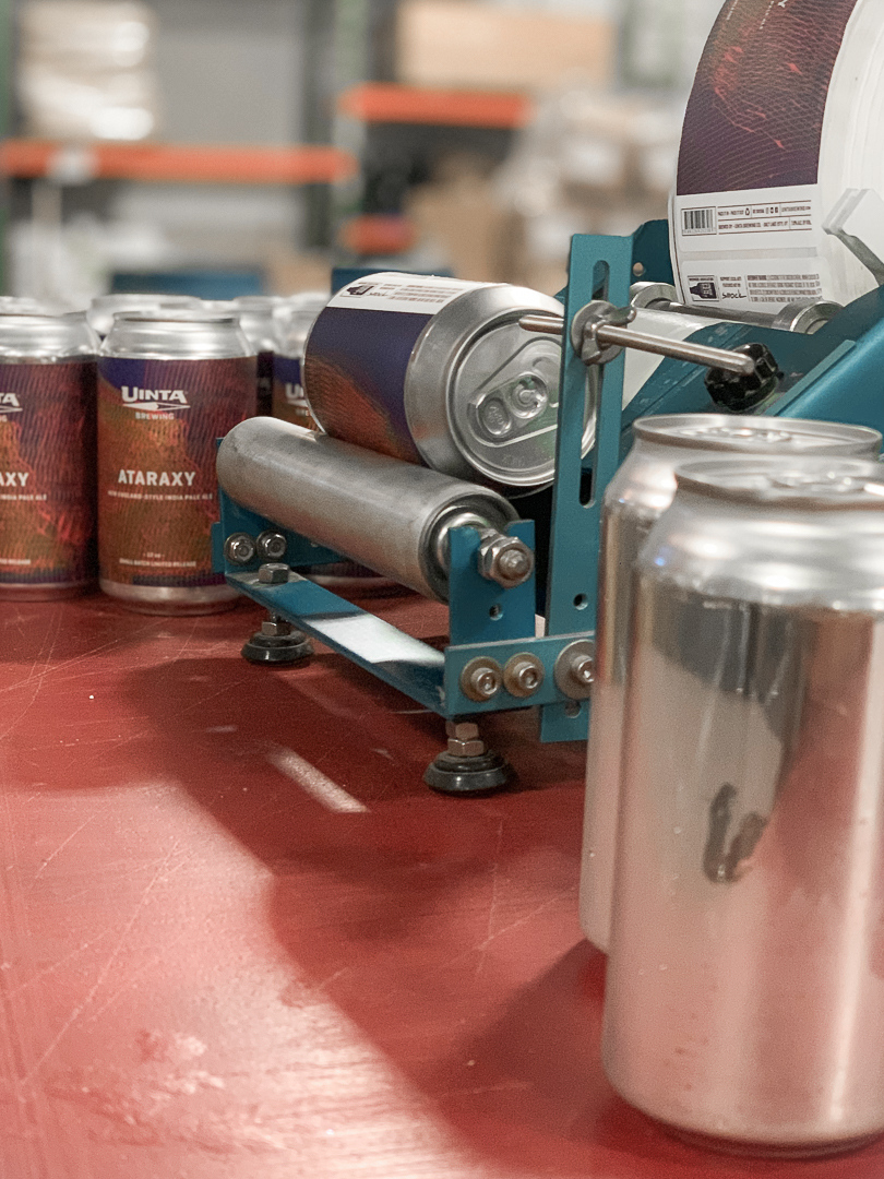 UintaBrewing's tweet photo. Pie and Beer Day prep. See you at noon.
#packtheuinta #uintabrewing #neipa #supportlocalart #ataraxy https://t.co/uemnMgMSTd