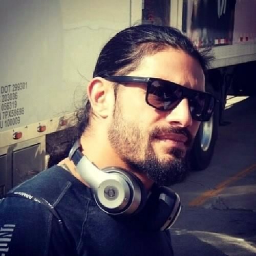 Ahhyezzir's tweet photo. When I count my blessings & happiness i count you much times #MyOnlyHero #RomanReigns ❤️
Happy Friday #RomanEmpire have a good day Y'all 🤙🏼 https://t.co/ha8GvEVnyE