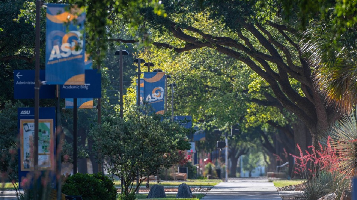 University Mall - sidewalk through campus with ASU banners lining it