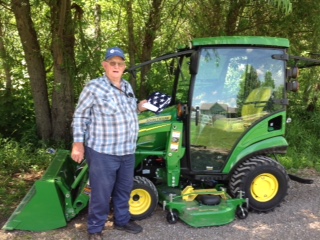 John Matheny, who served our nation in Korea, is excited to use his new Series 1 compact tractor he purchased during our veterans sale. Thank you for choosing Sinclair Tractor and serving our country John!