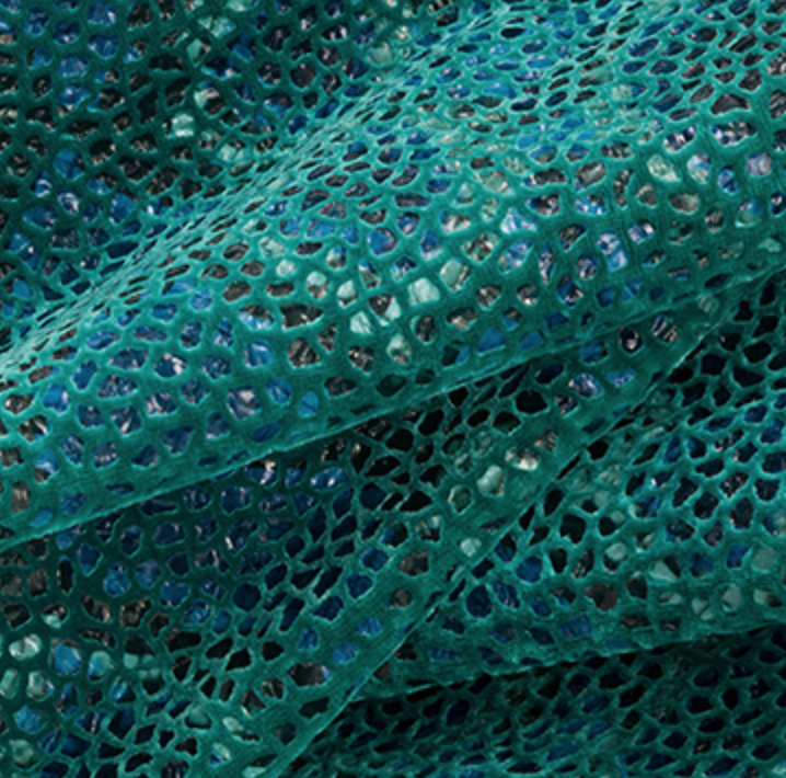 DW_LosAngeles's tweet photo. We love this modern #abstract #velvet #fabric featured in a vibrant shade of teal - the perfect choice for a room that needs a little something extra. 

#upholstery #fabric #wallpaper #wallcoverings #interiordesign #homedesign #homeremodel #modernhomes #modernwalls https://t.co/2RJJ8QuNj6