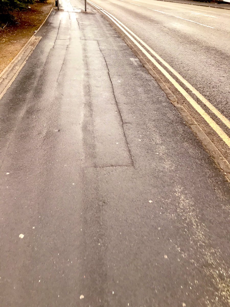 Just finished my final outdoor PT session before gym reopens.

It’s raining but we don’t stop!! 

I’m in pain but insha’Allah it’ll be worth it in the end 💪🏾

#ExerciseIsMedicine 😄