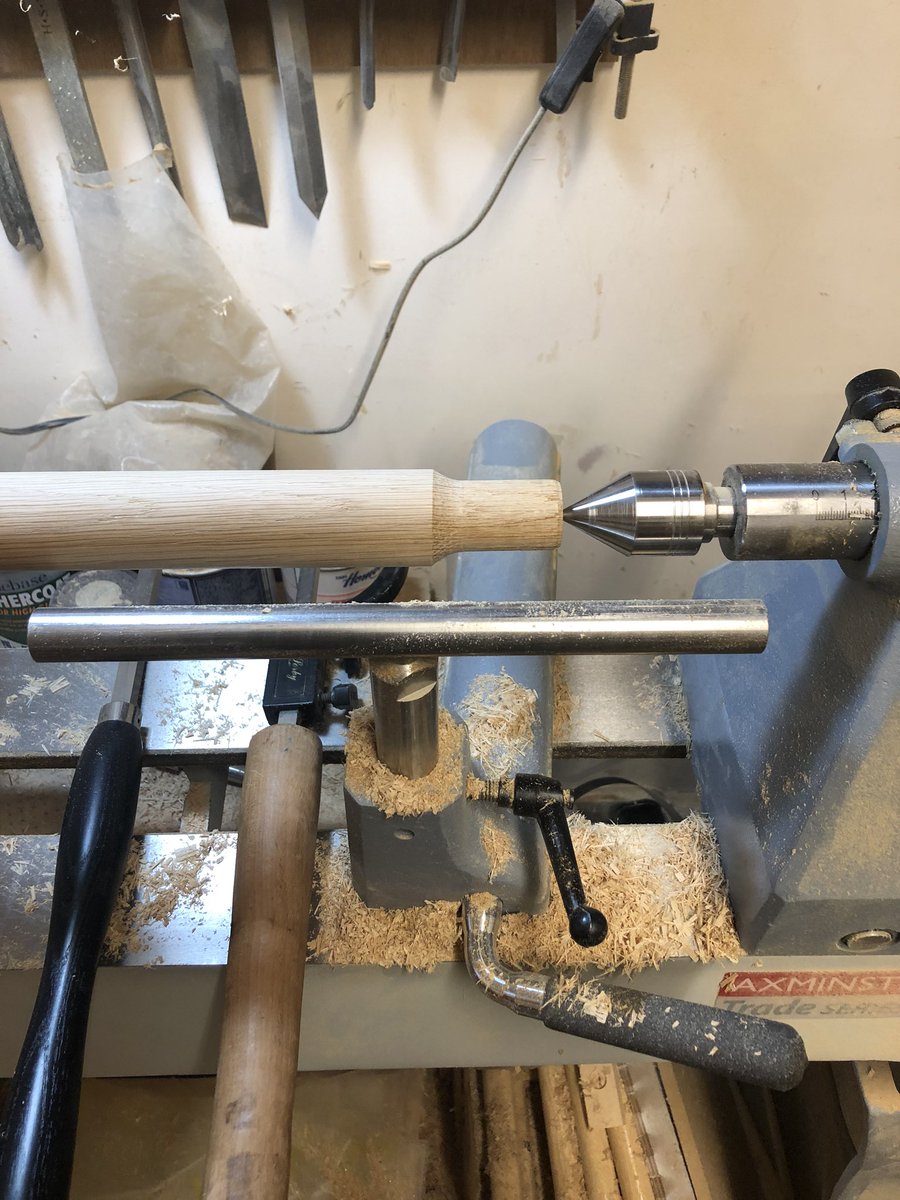 Stablefurniture's tweet photo. Turning tenons this afternoon for a 50cm tall Stable side table that was ordered online this week 😄

#stablestool #milkingstool #oak #furniture #woodturning https://t.co/YjspxrJuCa