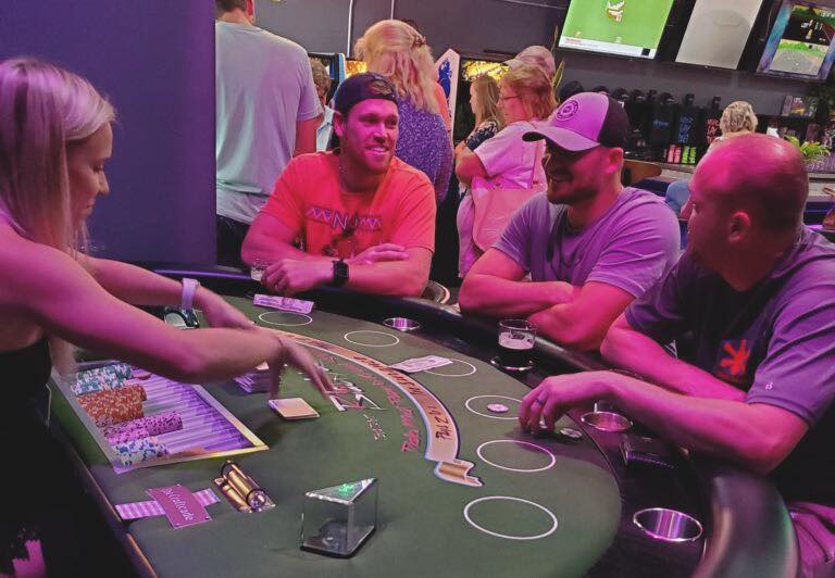 The CraftCade - Pizzeria and Retro Arcade tweet media