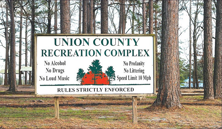 el_newstimes's tweet photo. #ICYMI: Council votes to reopen Rec Complex, by Tia Lyons | https://t.co/M4BTJNrSLe #ElDorado #RecComplex #UnionCounty #Reopen https://t.co/9nQ0nq8OFb