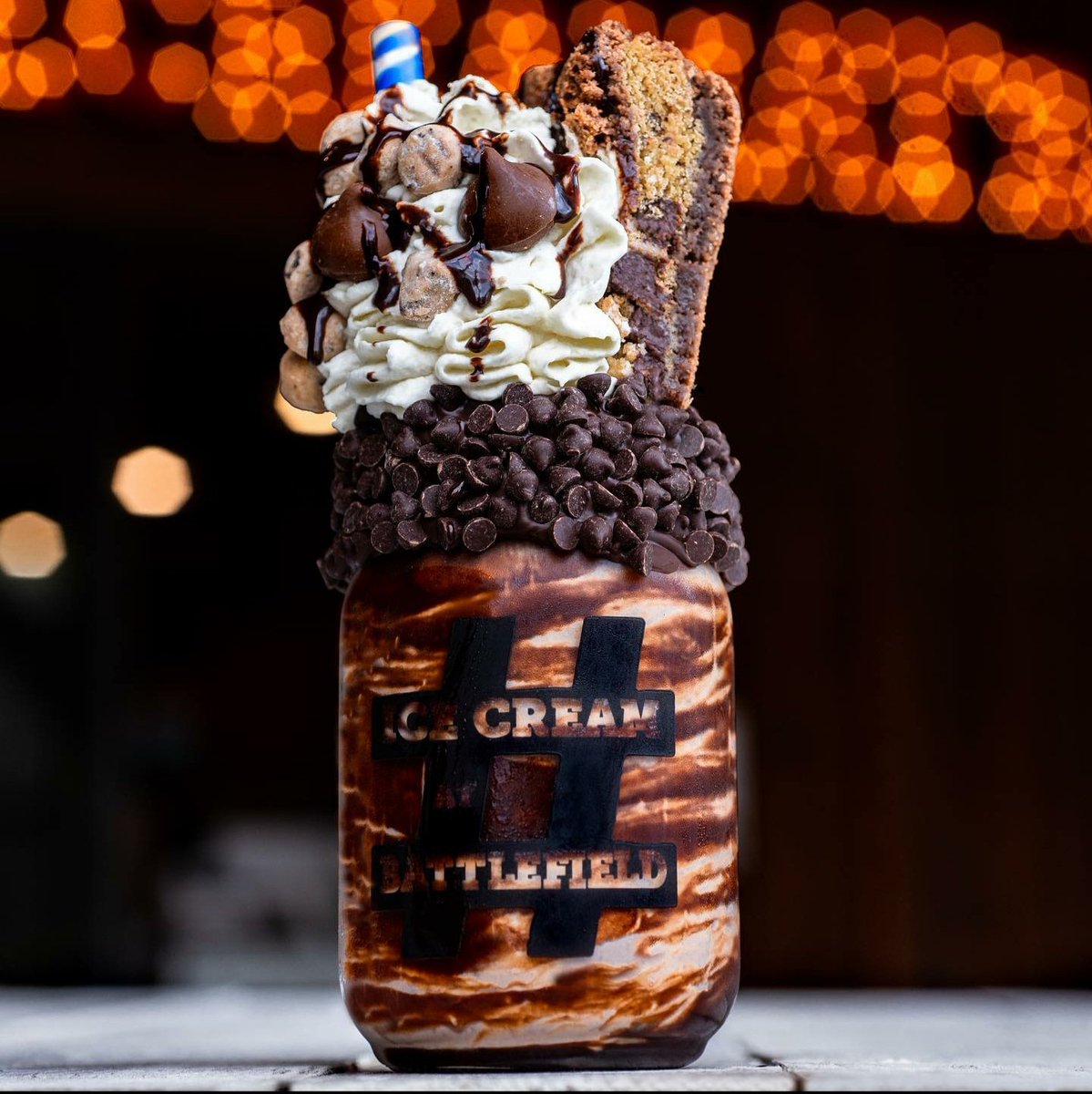 Kephrii's tweet photo. There's a place near me that tempts me to destroy all of my progress every week. This is their currently weekly special &amp; several of the past weeks. https://t.co/bABiNixAFL