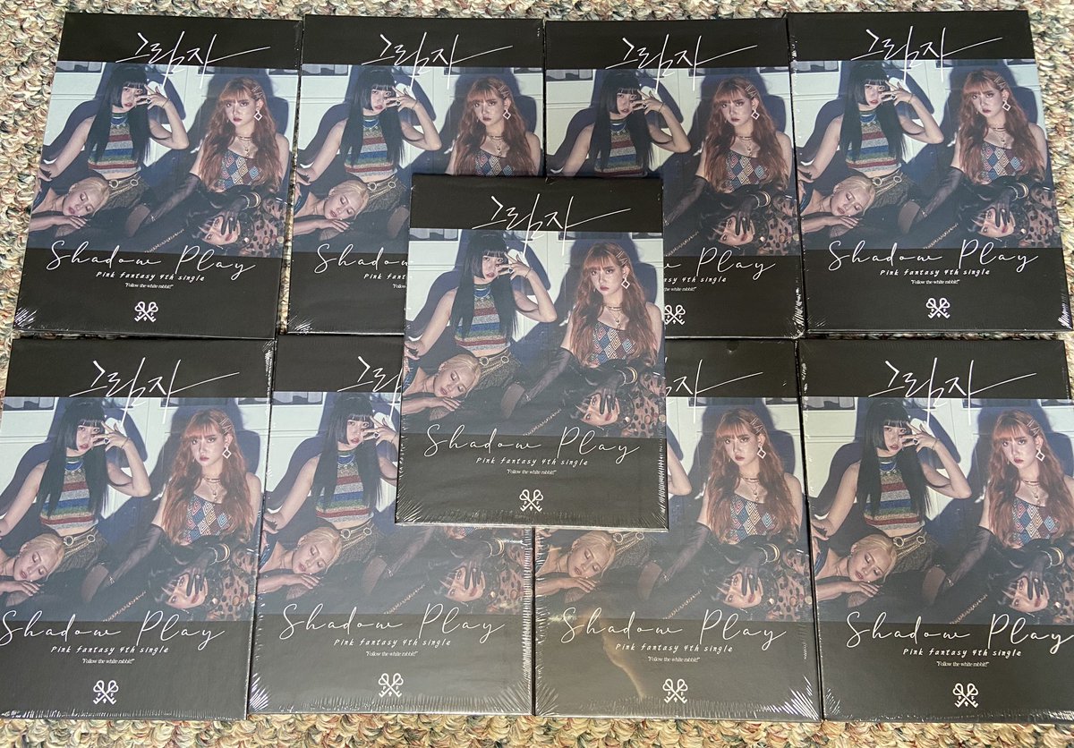 twicecatcher98's tweet photo. Albums have arrived and 8 are still available to sell! Sorting and sealed options available. GO will be held until August 1 as of now, or earlier if they are claimed sooner! DM me if interested!! #PINKFANTASY #PinkFantasy_ShadowPlay #shadowplay #kpopgo #kpop https://t.co/YWvonWG4By