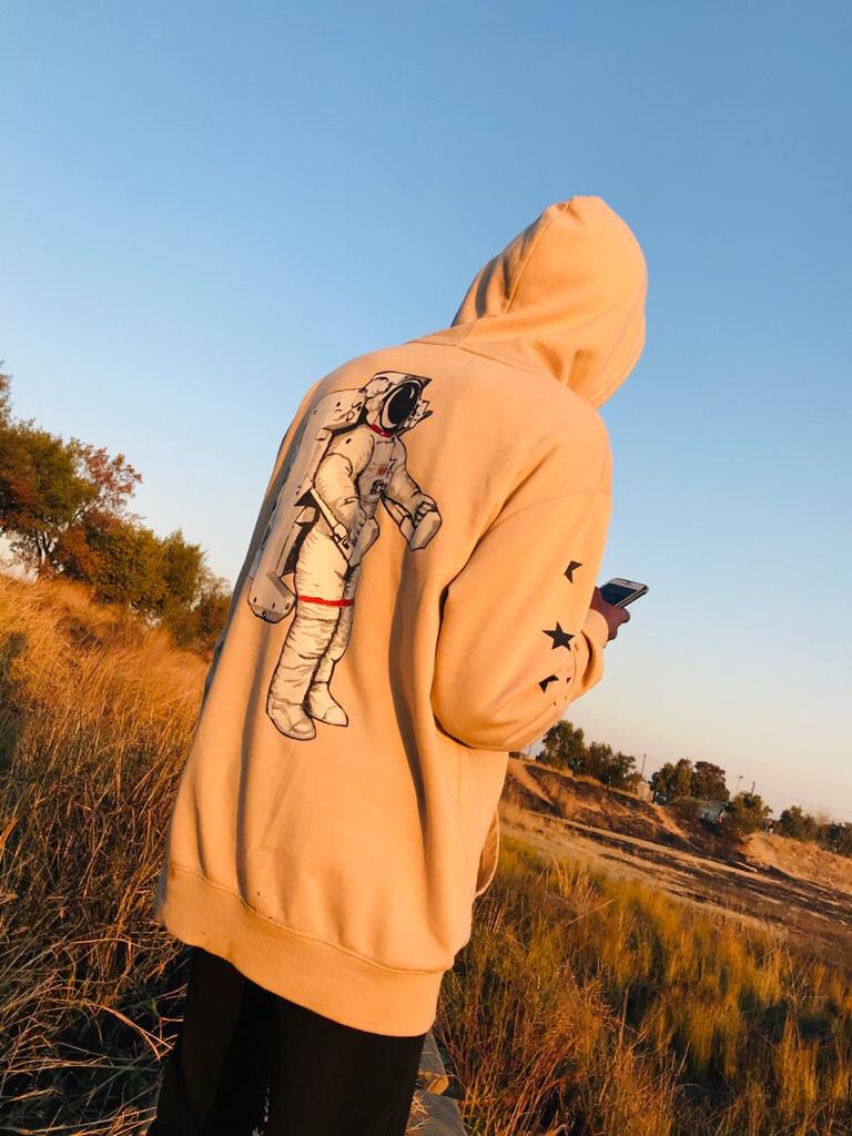 ADave898's tweet photo. The Love I Have For Hoodies Missing The #Reece_Effect One Now...🔥🔥💯❤️❤️ https://t.co/crY9UHYTYY