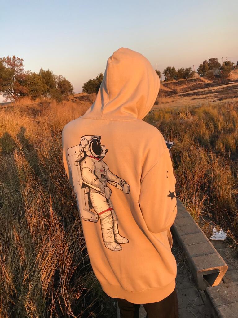ADave898's tweet photo. The Love I Have For Hoodies Missing The #Reece_Effect One Now...🔥🔥💯❤️❤️ https://t.co/crY9UHYTYY