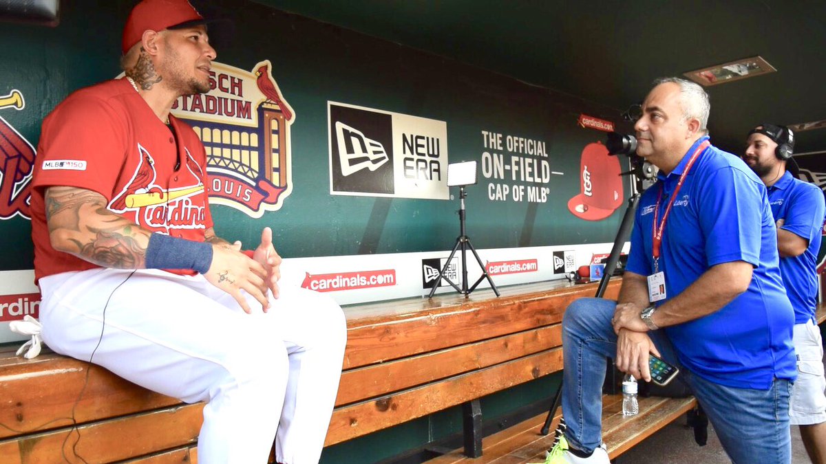 <a href="/Yadimolina04/">Yadier Molina</a> comenzará su décimo sexto opening day consecutivo como receptor para los Cardenales de St.Louis. Con eso rompe un empate con Bill Dickey de los Yankees para la racha más larga de #OpeningDay con un solo equipo de cualquier receptor en la historia de MLB. #MLBNetwork