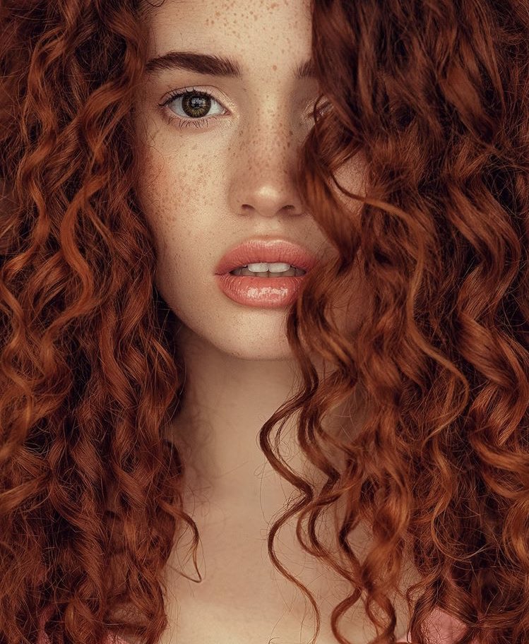 • —— ⊰ BONNIE MCCULLOUGH. 

⠀  ❝Sᴡᴇᴇᴛ Sᴏɴɢʙɪʀᴅ Bᴏɴɴɪᴇ. 
Hɪs ʟɪᴛᴛʟᴇ Rᴇᴅʙɪʀᴅ.❞

• ᴅᴇsᴄʀɪᴘᴛɪᴠᴇ. ᴛᴠᴅ ɴᴏᴠᴇʟ. ᴄʀᴏssᴏᴠᴇʀ ғʀɪᴇɴᴅʟʏ. sᴇᴇᴋɪɴɢ sʟs &amp; ʙᴀɴᴛᴇʀ. 

♛ —— ⊰ sᴄʀɪʙᴇᴅ ʙʏ #ᴀɴɪᴍᴀ