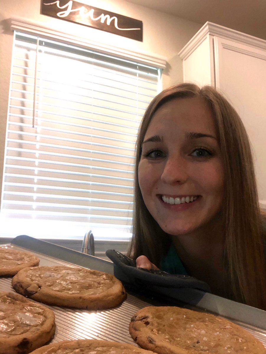 I just made chocolate chip cookies.🍪Yum! Baking is one of my favorite things to do! #OwlBeSummerLivin <a href="/KISDMcElwain/">McElwain Elementary</a>
