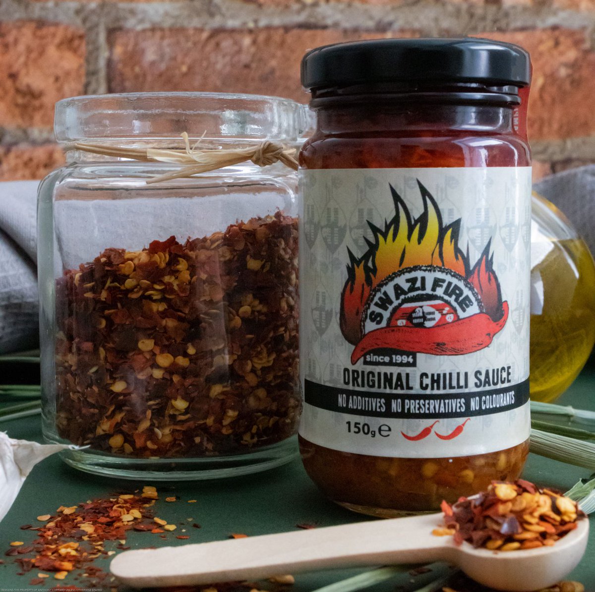 GourmetAfrican's tweet photo. Original Chilli Sauce makes one feel the heat in every single cuisine you add it. Made with special sun ripened green chillies #jam #marmalade #Sauces #breakfastrecipes #breakfastlondon #easyrecipes #healthybreakfast #teatime #cookinglife #goodfood #naturalfood #fruitcakes https://t.co/FU6liWIAAA