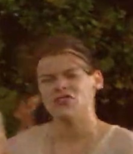 TheRunAndGhost's tweet photo. These are just *chefs kiss* #10YearsOfOneDirection #InfinityLeak https://t.co/Kc3BxEP2sj
