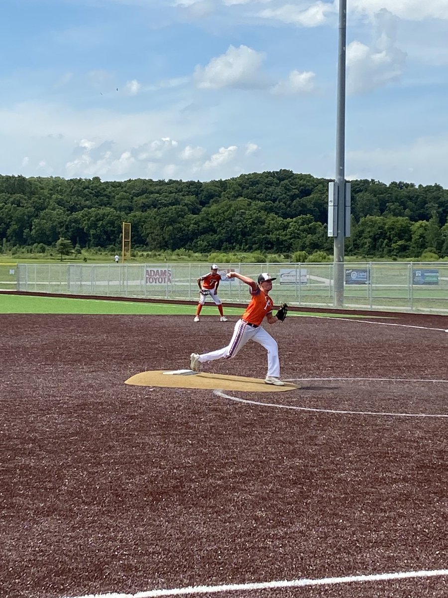 KCSPORTS's tweet photo. We are finishing up the 4th round of games here at the Capitol Federal Complex #playusssa #usssa #usssalive https://t.co/g8JLFw5UBg