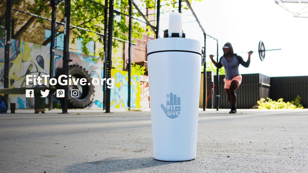 fittogive1's tweet photo. Fuel Your Workout With FitToGive💪

https://t.co/1Ls2bXPiQj👈😎

#FitToGive #MakeADifference #Fuel #Workout #ShakerBottle https://t.co/2TnoNRvy0L