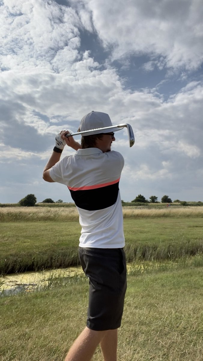 Loving my new clubs, thanks <a href="/GolfCatcher/">Paul Barran</a> for your continued support on &amp; off the course!  Waiting for the countdown clock to finish so I can get my entries in for <a href="/GolfCatcherTour/">GolfCatcher Pro Tour</a> events.