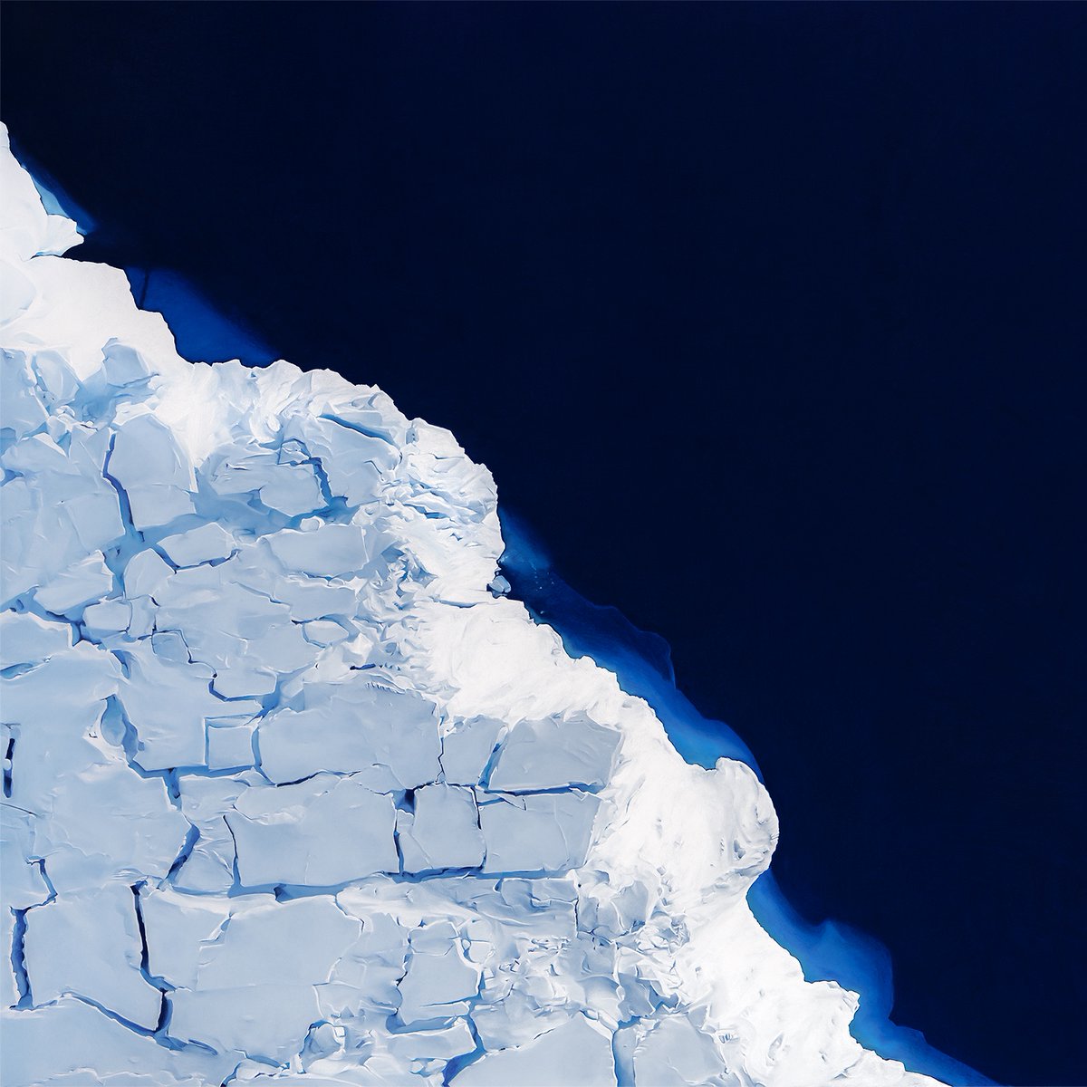 savingoceans's tweet photo. Securing the three Antarctica MPAs would be the largest act of ocean protection in history, protecting almost 1% of the ocean globally by covering approximately four million square kilometers! Sign today: https://t.co/LUvY197dwM @onlyone @SEALEGACY @oceanunite @pewenvironment https://t.co/oaYmFv6Ng2