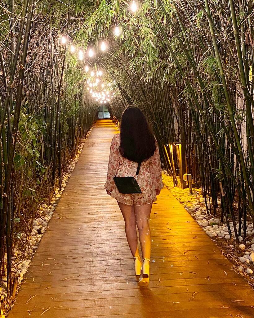 talaalamuddin's tweet photo. Follow your own path, and don't be afraid to get a little edgy. ⚡️
#TALA #TotallyTALA
#riserockrepeat #TheRhombus
#spottedinTALA https://t.co/sFIQQ9J6Qf https://t.co/UKXGFCBHqy
