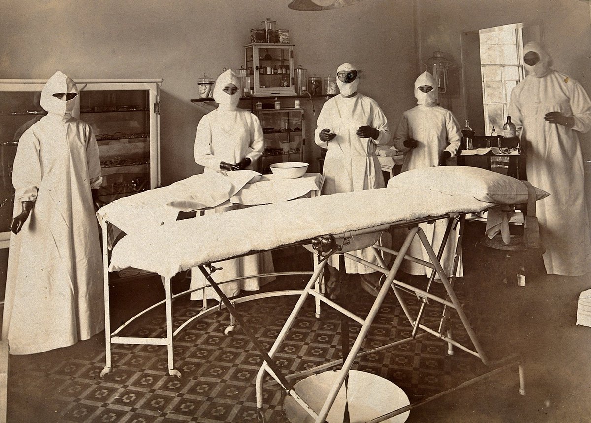 In 1905 physician Alice Hamilton published a study on the amount of bacteria expelled when scarlet fever patients coughed, as well as bacteria from healthy doctors and nurses. Her recommendations led to widespread use of protective masks for surgeons and nurses.  #facecoverings