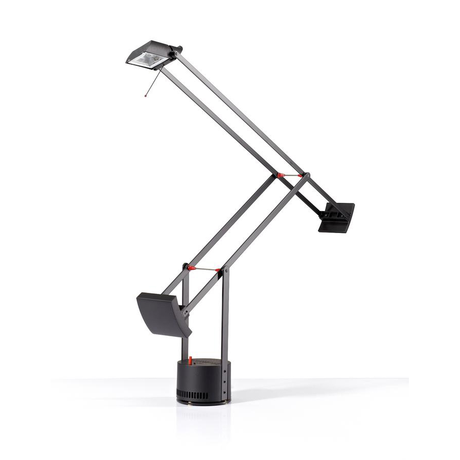 designaholicmx's tweet photo. #ViernesClasico — Lámpara Tizio por #RichardSapper para #Artemide (1971) una luminaria de mesa ajustable que se puede mover en cuatro direcciones. Su uso de los brazos para conducir la electricidad fue una innovación cuando se salió al mercado. #designaholicmx #diseñoindustrial https://t.co/FsXlrDGciS