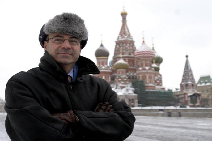 Remember : Bill Browder is the public face of the Magnitsky Act. But the bill was put together by interests in the UK and Jonathon Winer, the lawyer for both Browder and that Russian Oligarch I talked about at the beginning of this thread. Biden-connected Khodorkovsky.