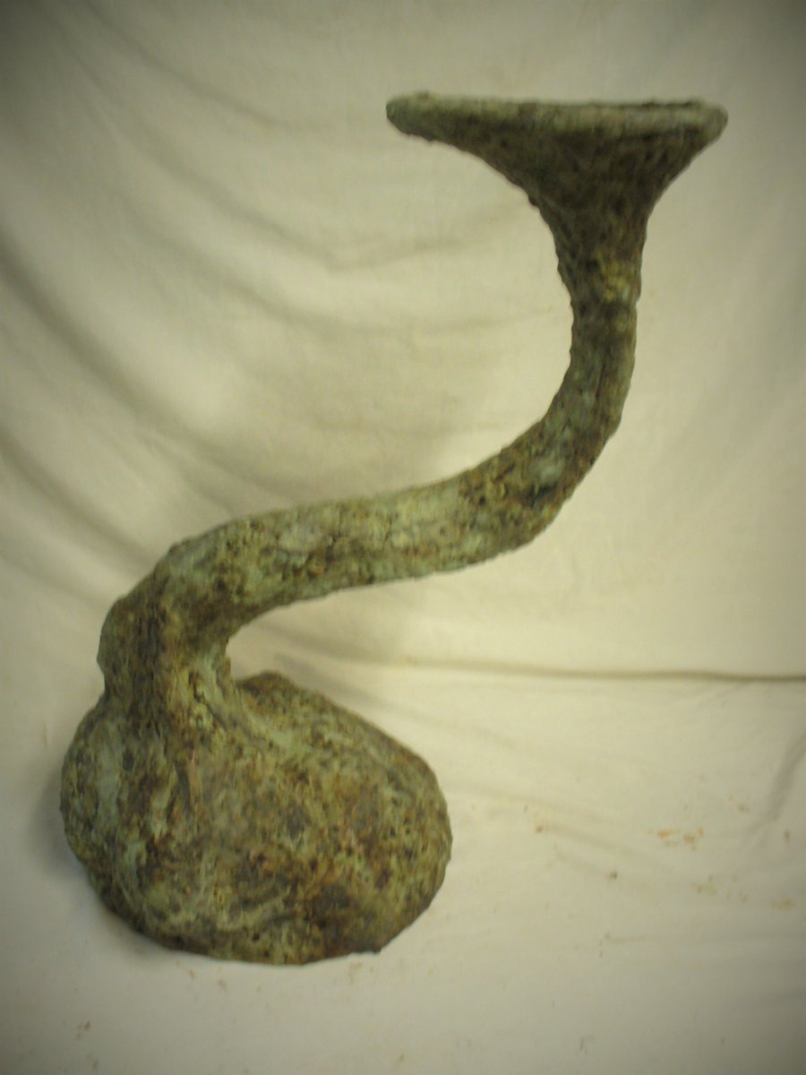 johnwalkeasy's tweet photo. Elephant Vase, Steel &amp; Bronze, Forged &amp; Welded https://t.co/WqNHZmU5ox