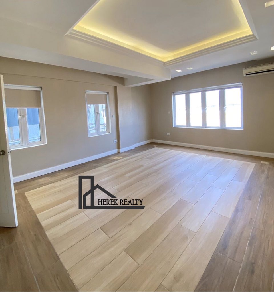 herekrealty's tweet photo. For Enquiries: 
📞 08073318884, 08033763443
📧 herekrealty153@gmail.com                                                                #herek #herekrealty #lekkirealtor #realtor #realtorlife #lekkilagos #lekkilifestyle #affordableproperties #affordable #affordablepropertiesinlekk https://t.co/r50HrQXE9L