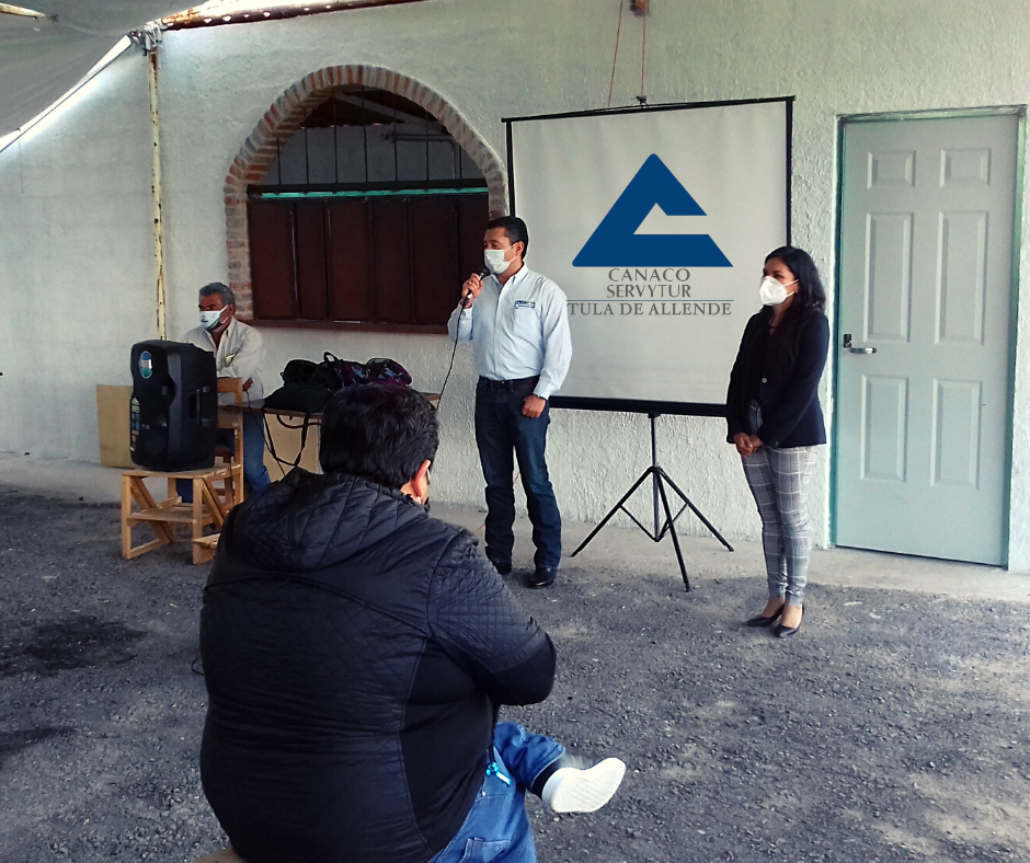 CanacoTula's tweet photo. El pasado martes 23 de julio, se realizó el evento “Financiamiento FIRA Hidalgo” en la Hacienda la Cofradía de los Neria y Romero, con empresarios, comerciantes y agricultores de la región de Mixquiahuala; para darles a conocer los distintos esquemas de financiamiento https://t.co/Sq8uHWvTMP