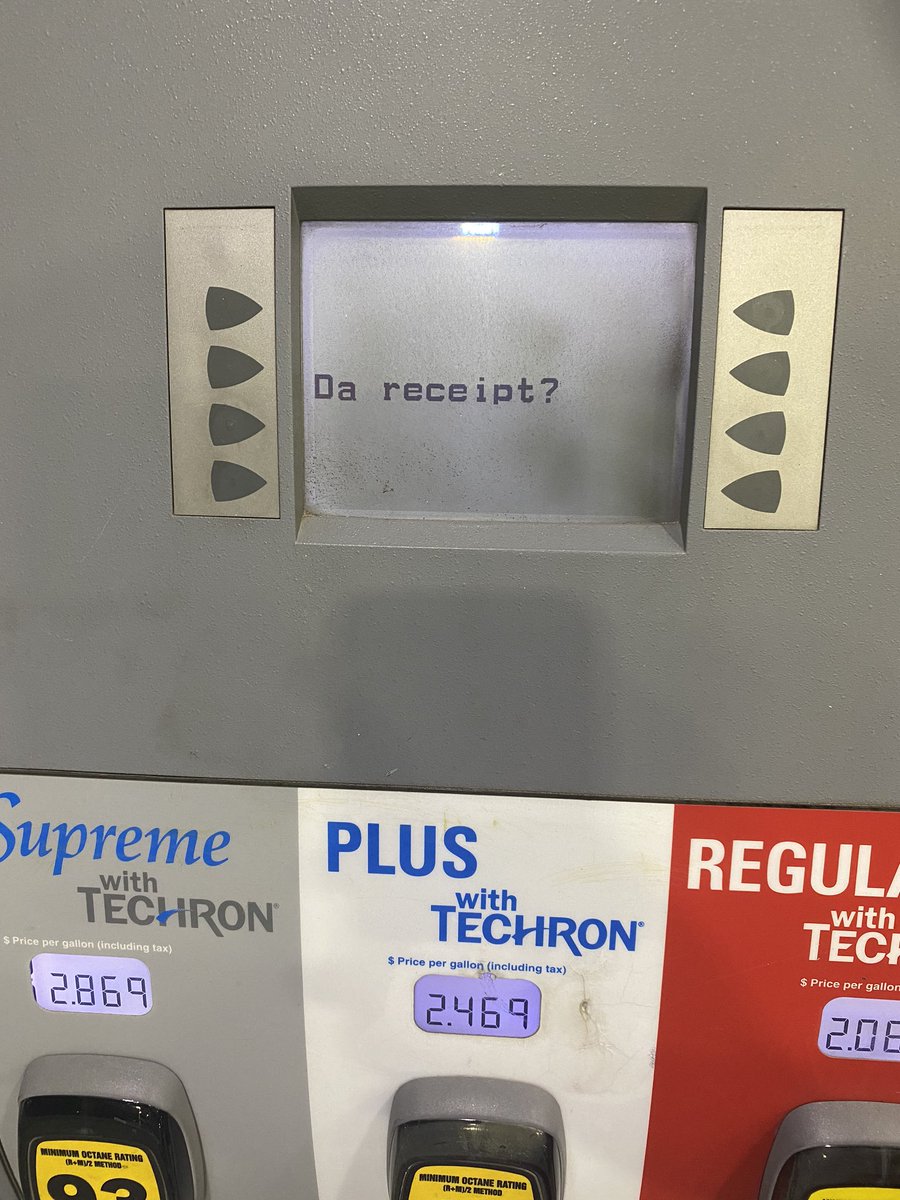 KarlousM's tweet photo. Look at this ghetto ass gas pump. 😂😂😂😂 https://t.co/KakR0tksEg