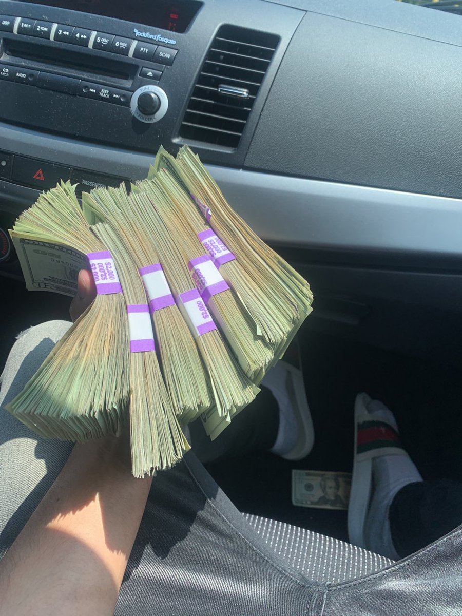 baglandlink's tweet photo. #CashAppFriday If You Reading This I’m Sending Out $500-2500 💵 To The First 30 Plp That Follows ,Like , Retweet This Post #DM Your $Cash App Name 
GOODLUCK 👍🏽 Ends At 5pm https://t.co/4cjNGgKWgo