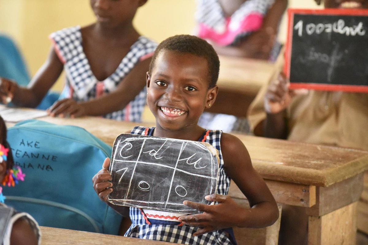 our_foundation's tweet photo. All children have the right to go to school and learn, regardless of who they are, where they live or how much money their family has. Education can help the world eliminate gender inequality.  👊  #GenderEquality https://t.co/B2houJn6ip